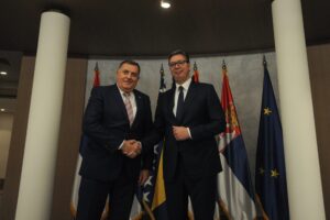 Dodik, Vučić