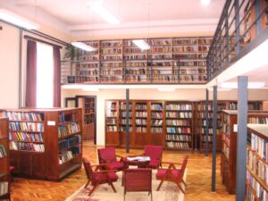 Biblioteka Apatin