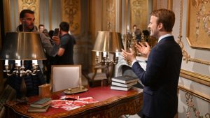 Vostana figura Makron