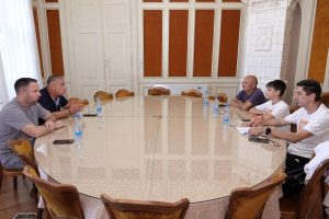 Радмиловић на пријему у Градској управи