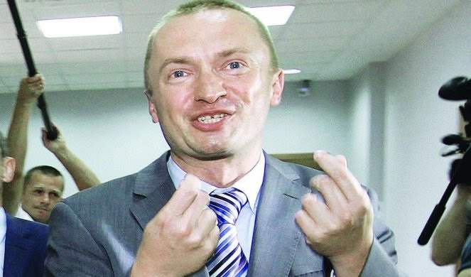 СКАНДАЛОЗНО! БЛОКАДЕРУ ПАЈТИЋУ СЛОВЕНАЦ НАПИСАО ДОКТОРСКИ РАД ЗА 40 ХИЉАДА ЕВРА, А ОН ГА ПРЕДСТАВИО КАО СВОЈ!!