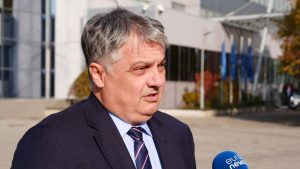 Лучић: Ирационални и опасни напади приштинских власти на Телеком Србија