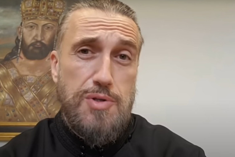 Стране обавештајне службе у хибридном рату против Србије: Свештенство из дијаспоре у служби обојене револуције