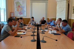 Веће награде за ђаке генерације основних и средњих школа