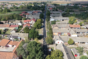 (ФОТО) Рехабилитација коловоза у Стапару