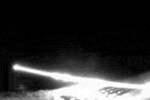 Britanci uspešno testirali „Zmajevu vatru“: Lasersko oružje pogodilo superbrze dronove