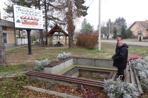 (FOTO) Grad Sombor nastavlja ulaganja u naseljena mesta – realizovani projekti u dva sela