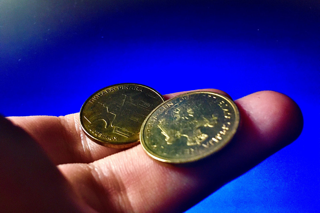 Народна банка Србије објавила податке: Курс динара према евру