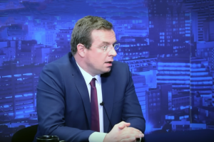 Ухапшен адвокат Чедомир Стојковић због позивања на насилну промену власти у Србији