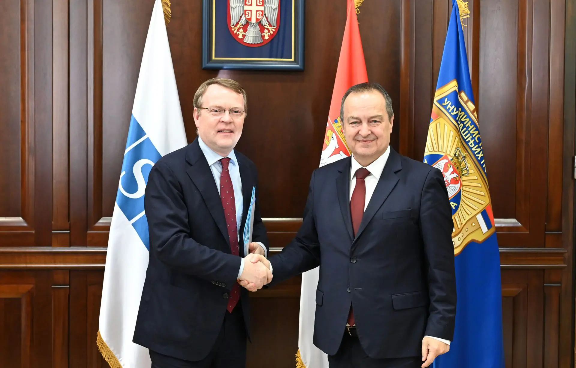 Dačić i komesar OEBS-a o većoj zastupljenosti nacionalnih manjina u policiji