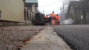 (FOTO) Nastavlja se asfaltiranje neasfaltiranih ulica u Somboru