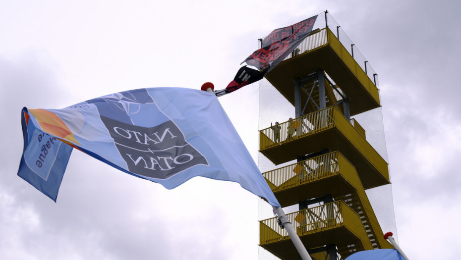 Komesar EU za odbranu: Ako SAD silom preuzmu Grenland, to će biti kraj NATO-a