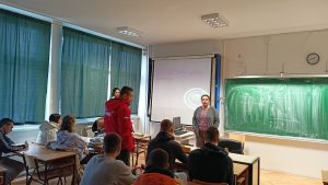 Апатин: Ученици завршних разреда учили о важности превенције рака грлића материце