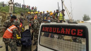 Tragedija-u-Nepalu-Autobus-sleteo-sa-puta,-c?etiri-osobe-poginule,-23-povredjeno-