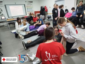 Mladi volonteri šire znanje i humanost kroz programe Crvenog krsta
