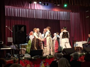 Богатим програмом одржано „Велико буњевачко–шокачко прело“