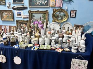 Skoro deceniju „Apatinske vredne ruke“ čuvaju tradiciju i pune sajamske štandove