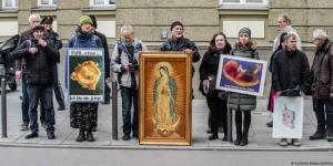 Levi-ekstremisti-ponovo-udaraju,-ali-bukvalno-Smeta-im-z?ivot!-