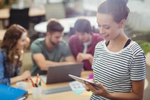 Ministarstvo-turizma-i-omladine-raspisalo-c?etiri-konkursa-iz-omladinskog-sektora-