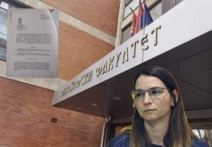 КЛЕУТ ЈЕ ДЕФИНИТИВНО ИЗБАЧЕНА СА ФАКУЛТЕТА! Сенат је одлучио, суд потврдио – нема основа да се оспори одлука, критеријуми важе за све!