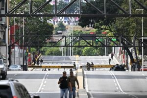 Драма у Венецуели: Отет кључни политичар опозиције, Корина Мачадо очајна