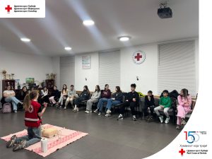 Волонтери Црвеног крста Сомбор наставили да едукују основце и средњошколце