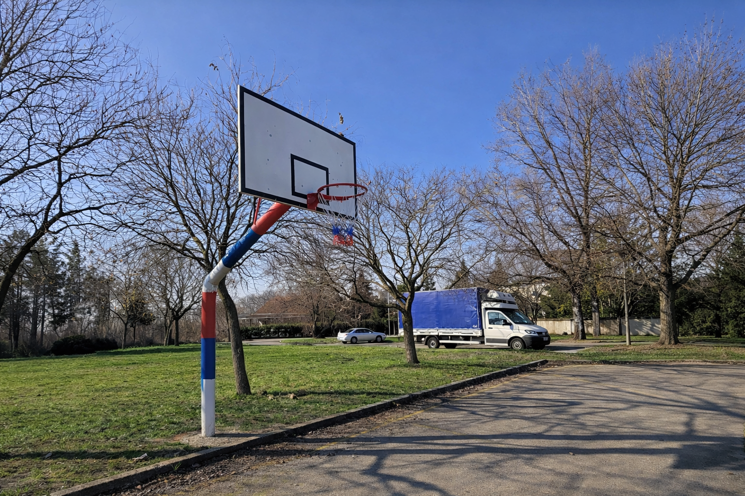 Нови кош постављен у Блоку 13 у Кули