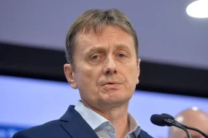 Glis?ic?-U-Vrs?cu-u-toku-rekonstrukcija-18,5-kilometara-vodovodne-mrez?e-