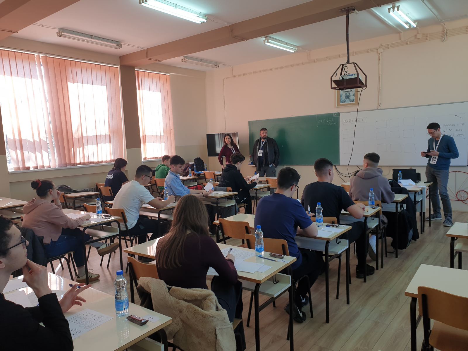 „Mensa“ organizovala testiranje inteligencije za somborske srednjoškolce