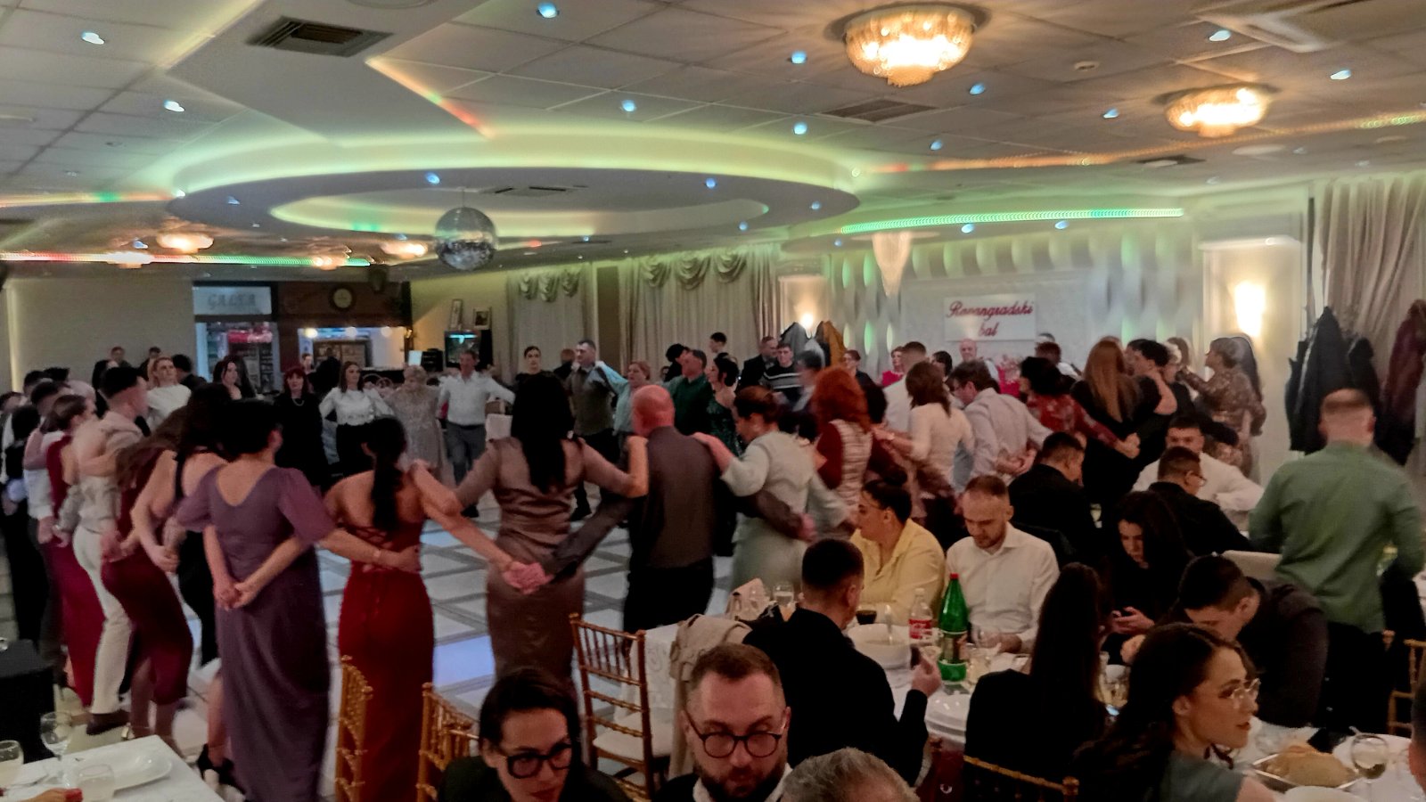 Tradicija i druženje na 21. „Ravangradskom balu“