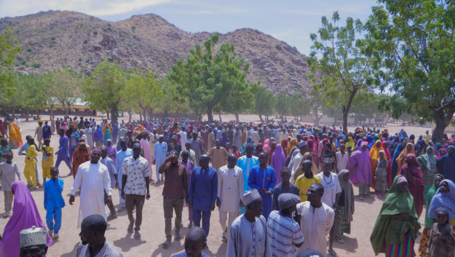 Islamisti-u-Nigeriji-oteli-vis?e-od-300-ljudi,-medju-kojima-z?ene-i-decu-