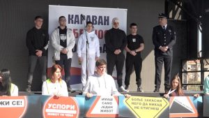 (ВИДЕО) „Караван безбедности саобраћаја“: Едукацијом до мање страдалих на путевима