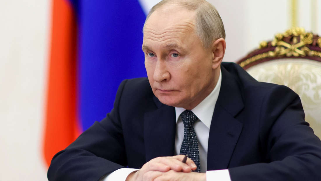 Putin-zabranio-izvoz-gotovine-vec?e-od-100.000-dolara-u-EAEU-