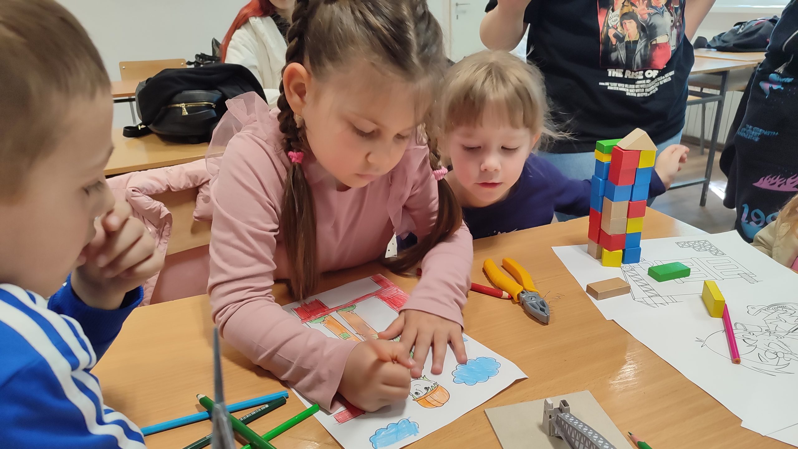 Деца из „Пчелице“ у свету грађевинарства