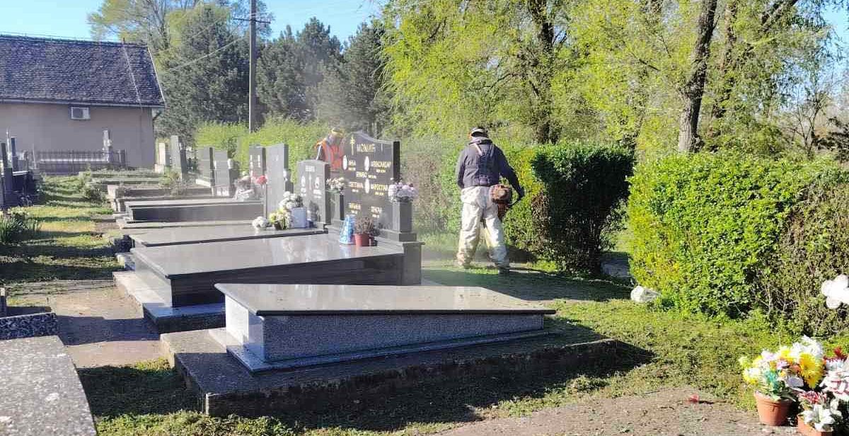 Nastavljeno redovno održavanje grobalja na teritoriji Grada