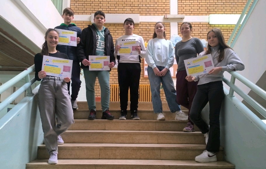 Василиса изборила пласман на републичко такмичење из српског језика