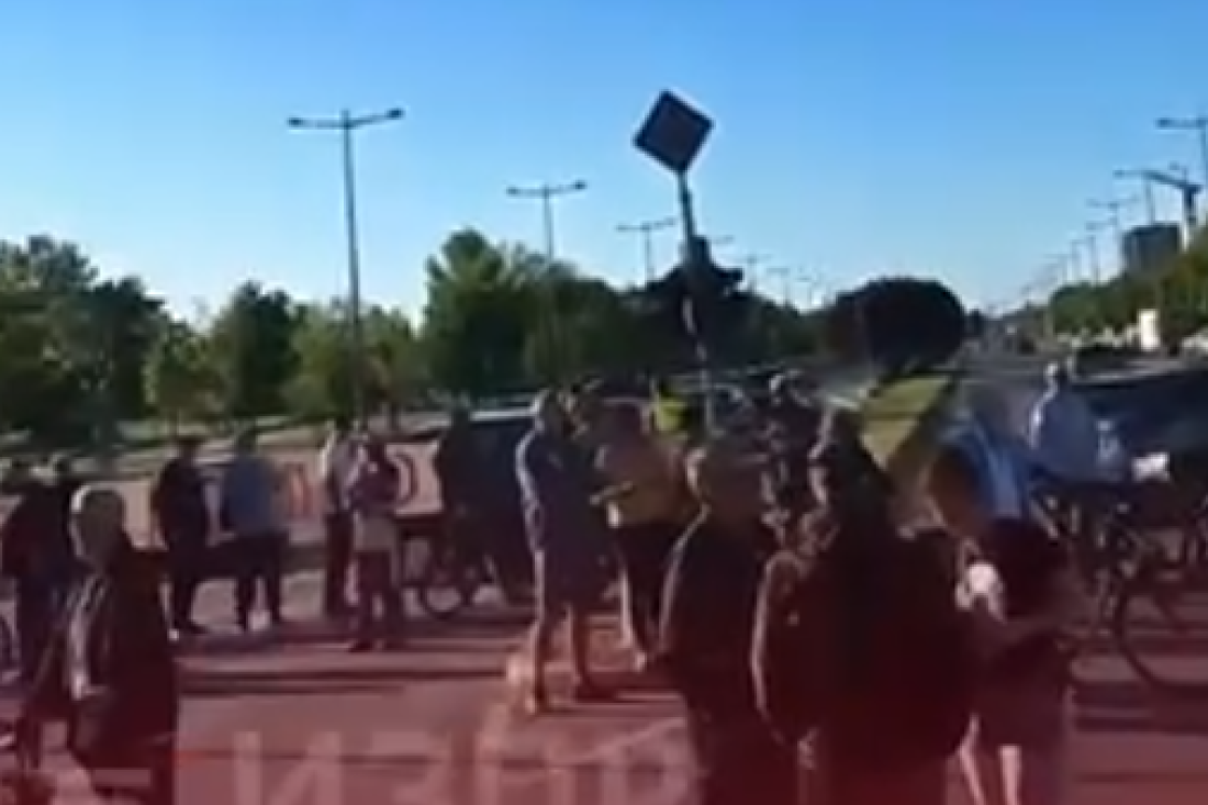 Blokada-ili-prazna-raskrsnica?-Nova-S-broji-"stotine",-snimak-pokazuje-suprotno