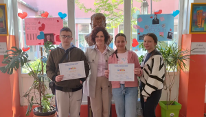 Апатински ученици остварили запажене резултате на окружном такмичењу из хемије