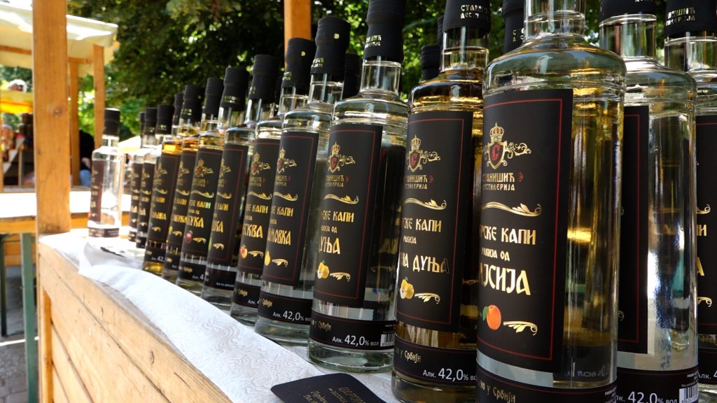 У току оцењивање узорака и пријаве за закуп штандова за Фестивал ракије „Горње Подунавље“