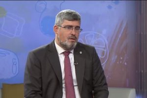 Старовић: Нема блокаде новца из ЕУ, очекује се усвајање закона до краја маја