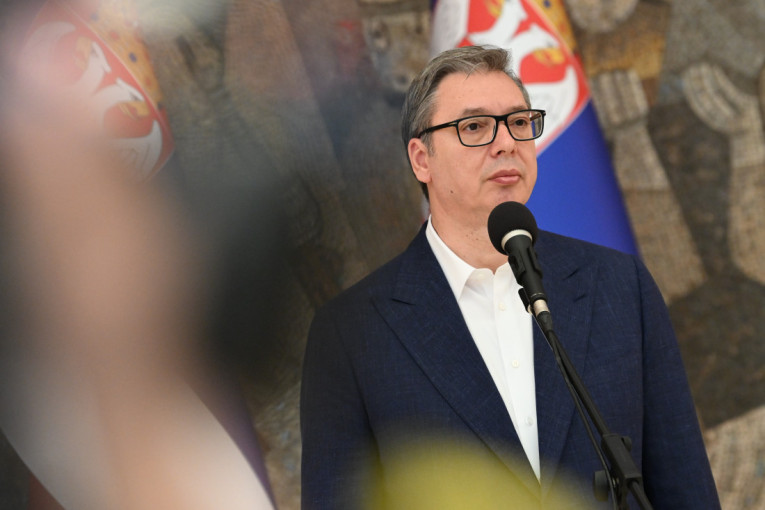 Вучић најавио портал "Ко си бре ти?": Грађани ће моћи директно да шаљу притужбе на бахатост и ароганцију