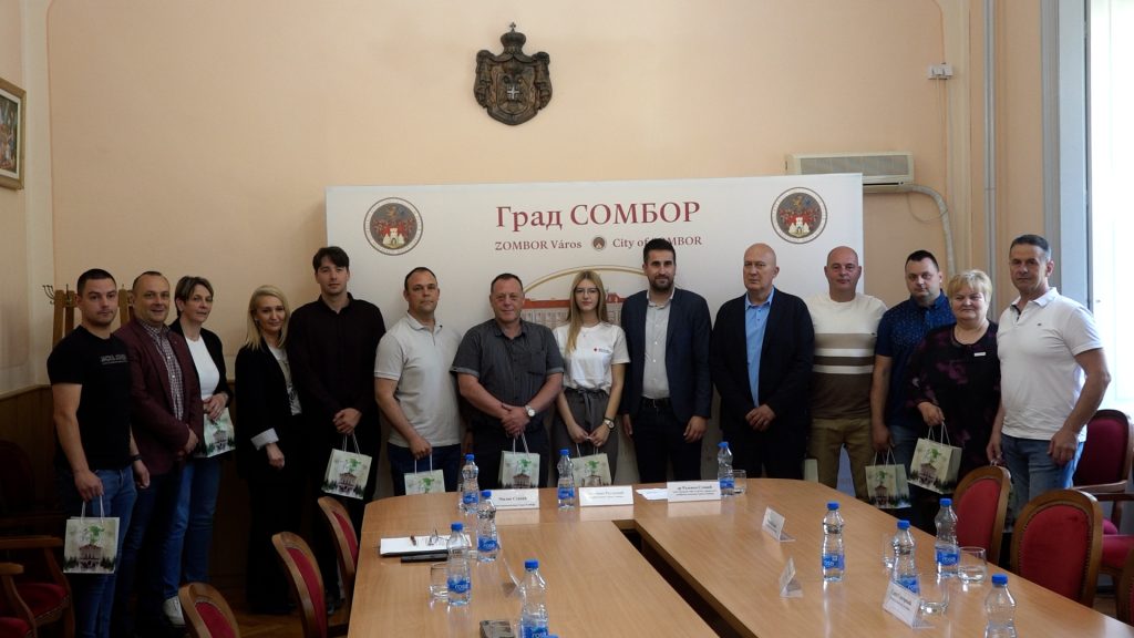 (FOTO) Nacionalni dan dobrovoljnih davalaca krvi obeležen u Somboru