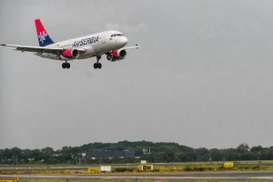 Полетео први авион Ер Србије за Баку: Успостављена директна авио-линија између Србије и Азербејџана