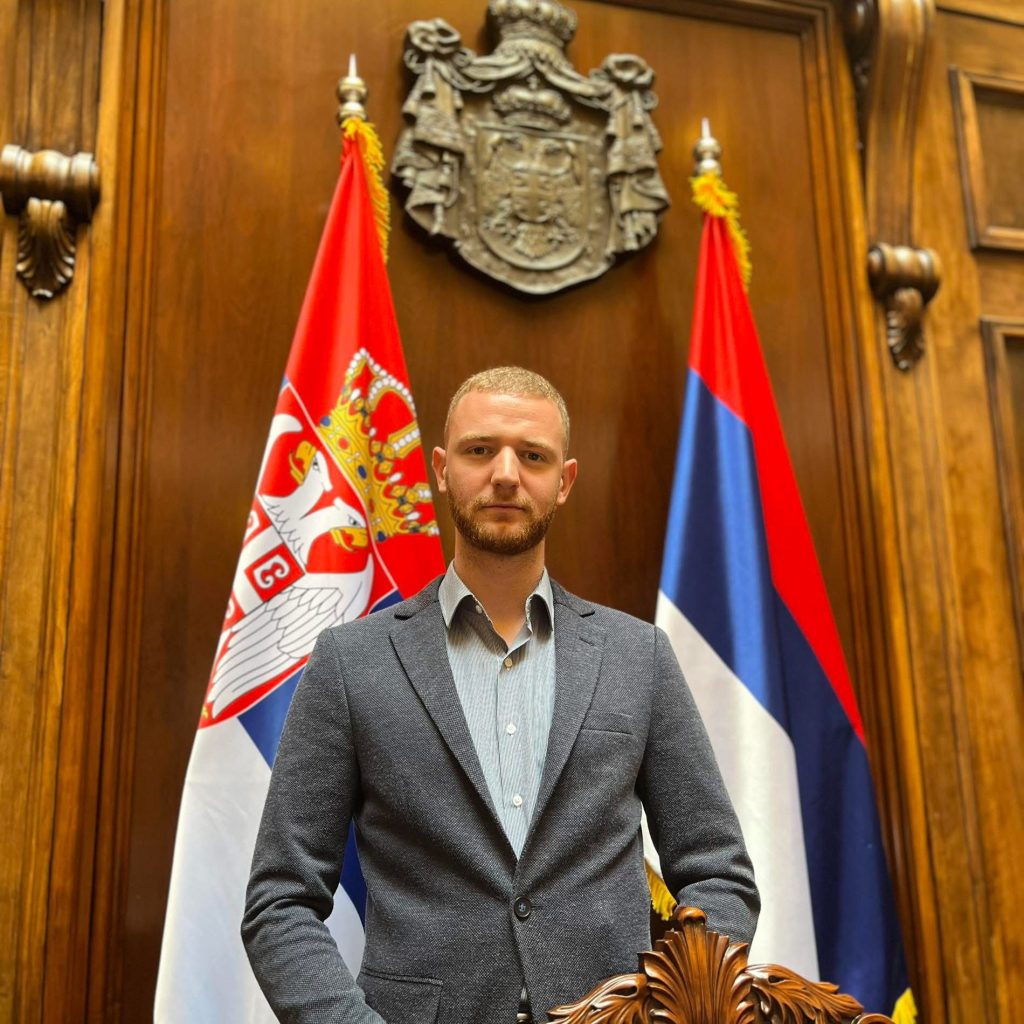 НЕКАДА НАПРЕДЊАК, А ДАНАС БЛОКАДЕР! Шта су блокадери обећали и каквој функцији се нада ДАВИД НОВАКОВ из БАЧКЕ ПАЛАНКЕ?