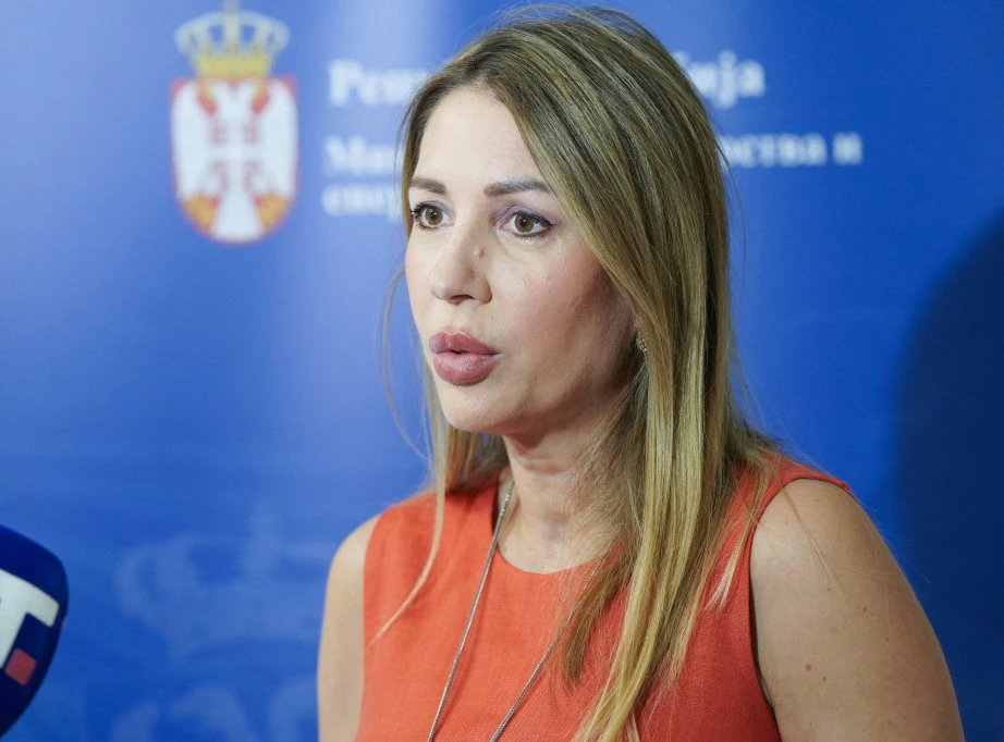 Ђедовић Хандановић: Кратак рок за завршетак преговора о НИС-у, најважније наћи дугорочно решење