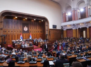Завршено девето ванредно заседање Скупштине, није изгласано неповерење влади
