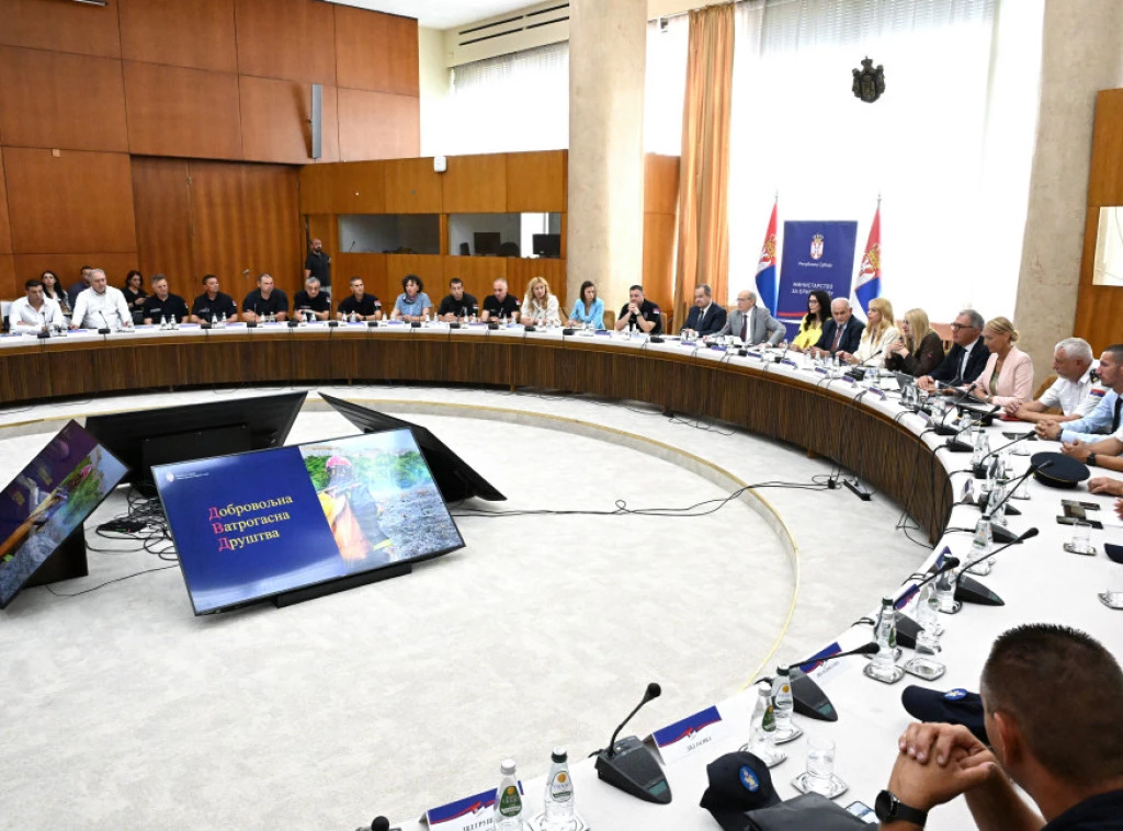 Дачић: Јачамо добровољна ватрогасна друштва и Сектор за ванредне ситуације