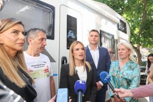 Ђурђевић Стаменковски: Набављен кампер за теренску подршку особа са инвалидитетом
