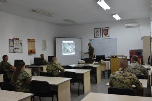 Министарство одбране: У току оспособљавање професионалних војника за подофицире