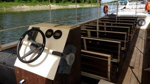 Пет панорамских вожњи бродићем „Апатинка“ током августа